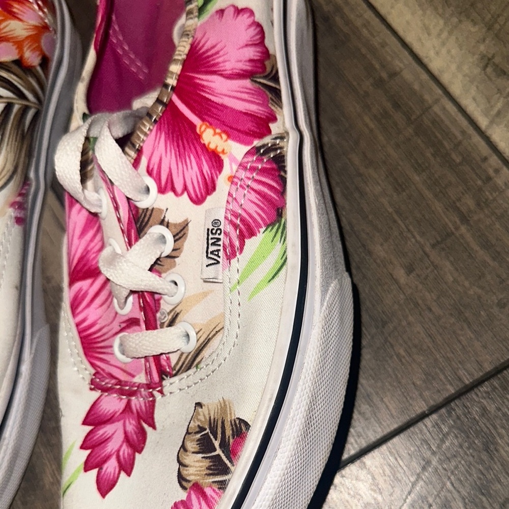 Vans Women's Floral Canvas Sneakers - White and Pink - Picture 3 of 6